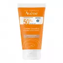 Солнечная жидкость с оттенком Avene SPF 50+